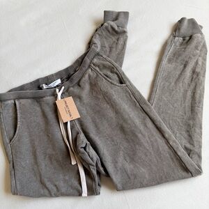 New Project Social T Scrunch Jogger Sweatpants